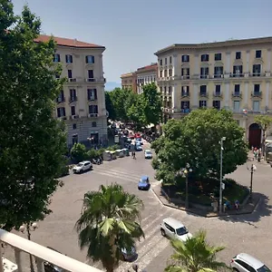 La Casa Di Elvira Napoli